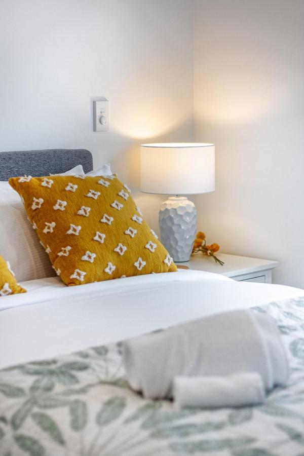Vibrant City Abode - 2 Bed 2 Bath Lejlighed Christchurch Eksteriør billede