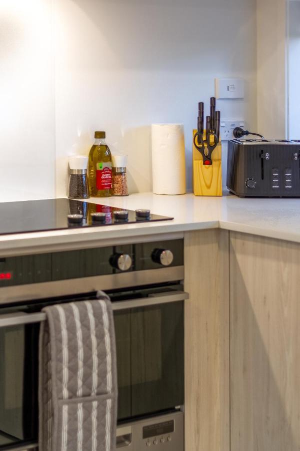 Vibrant City Abode - 2 Bed 2 Bath Lejlighed Christchurch Eksteriør billede