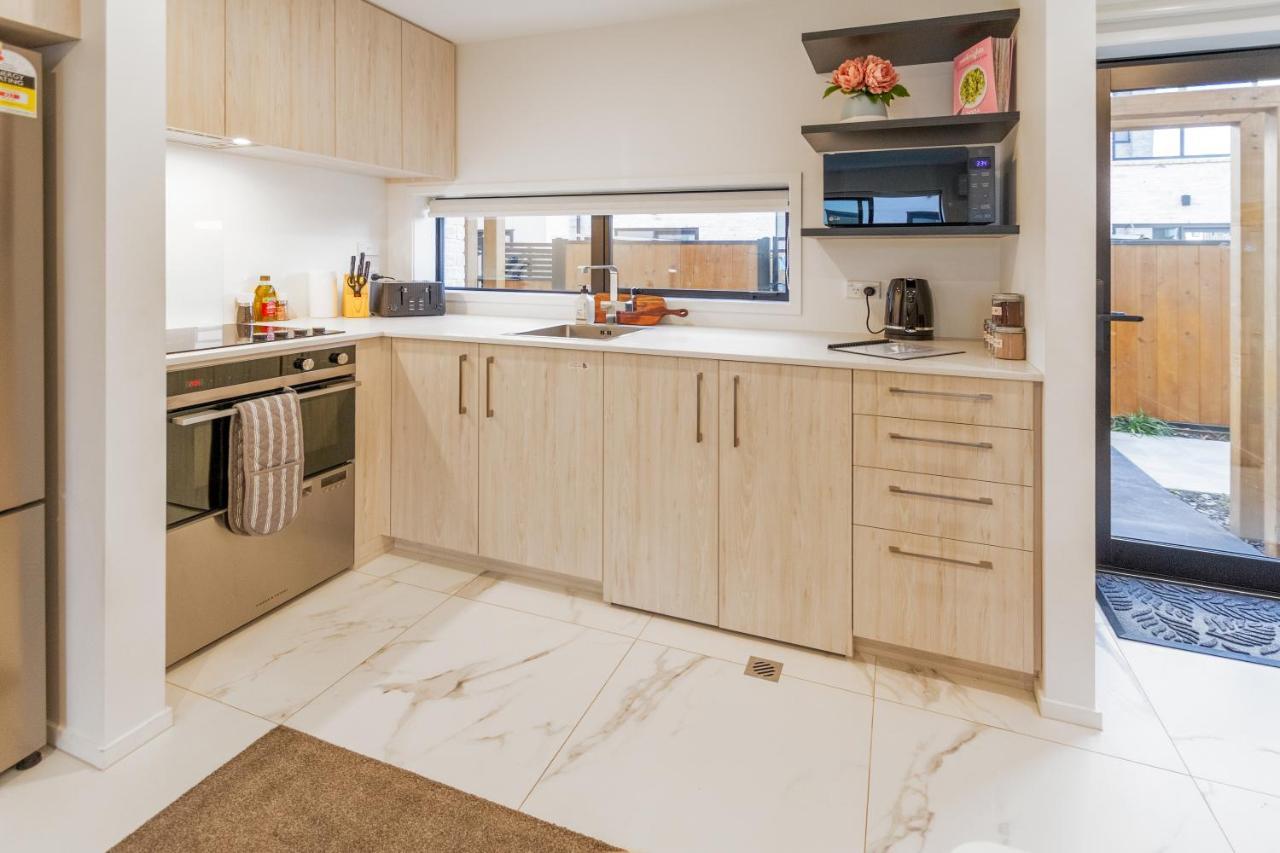 Vibrant City Abode - 2 Bed 2 Bath Lejlighed Christchurch Eksteriør billede
